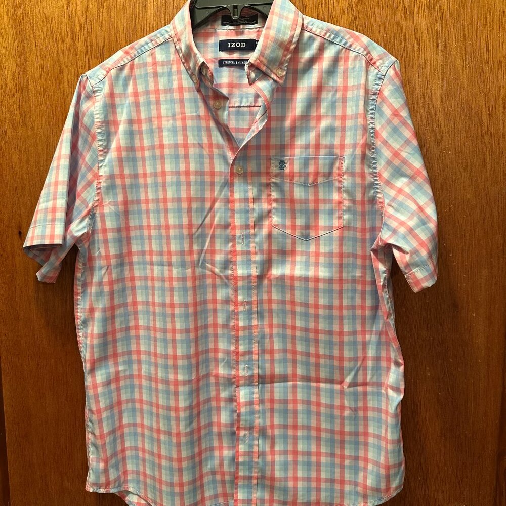 Size 18/20 boy's Izod button down shirt